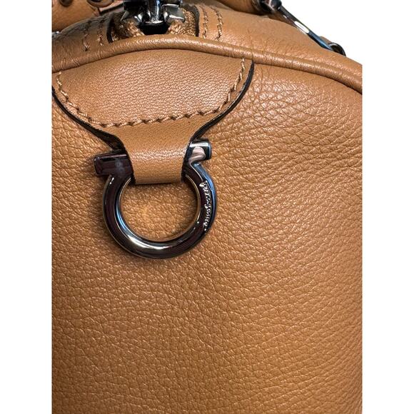 Salvatore Ferragamo Isabel Medium Leather Boston Bag in Tan - Picture 8 of 16